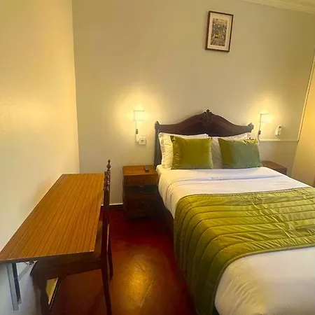 Lisabonna ゲストハウス アマドーラ